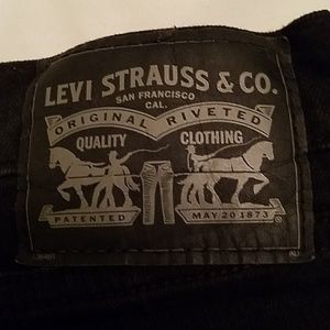 Levi jeans